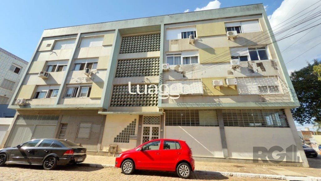 Apartamento à venda com 3 quartos, 112m² - Foto 1