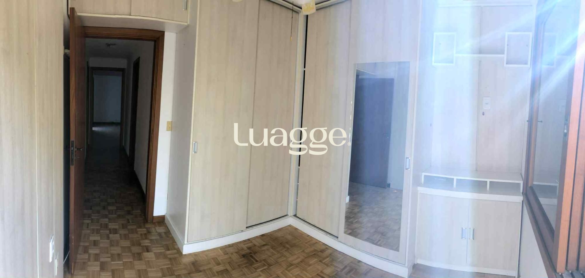 Apartamento à venda com 3 quartos, 151m² - Foto 11