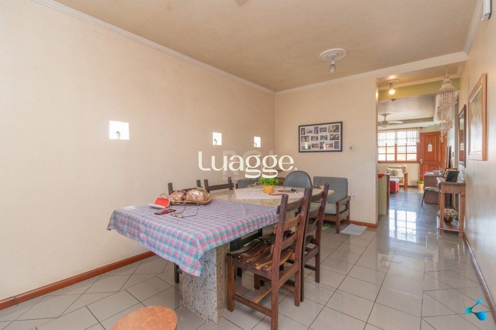 Casa à venda com 3 quartos, 274m² - Foto 12