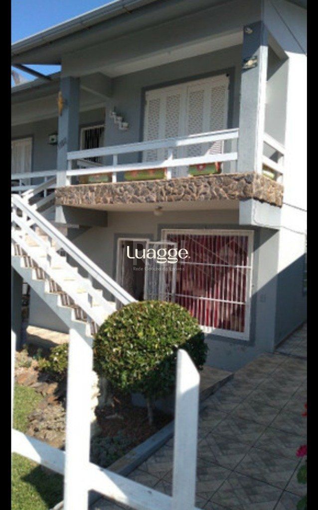 Casa, 4 quartos, 221 m² - Foto 1