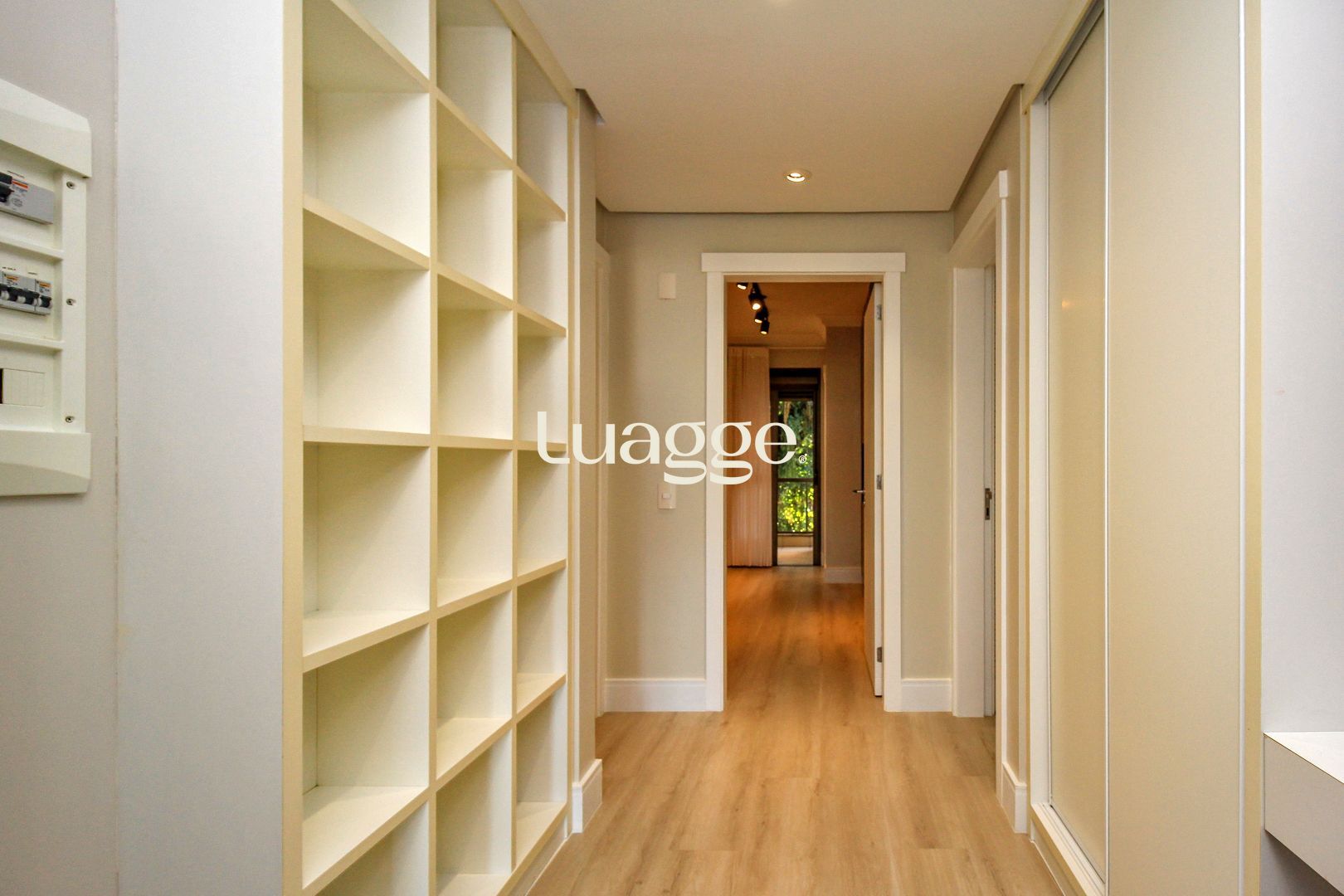 Apartamento à venda com 3 quartos, 206m² - Foto 25
