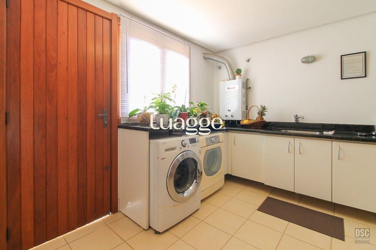 Casa à venda com 4 quartos, 380m² - Foto 41