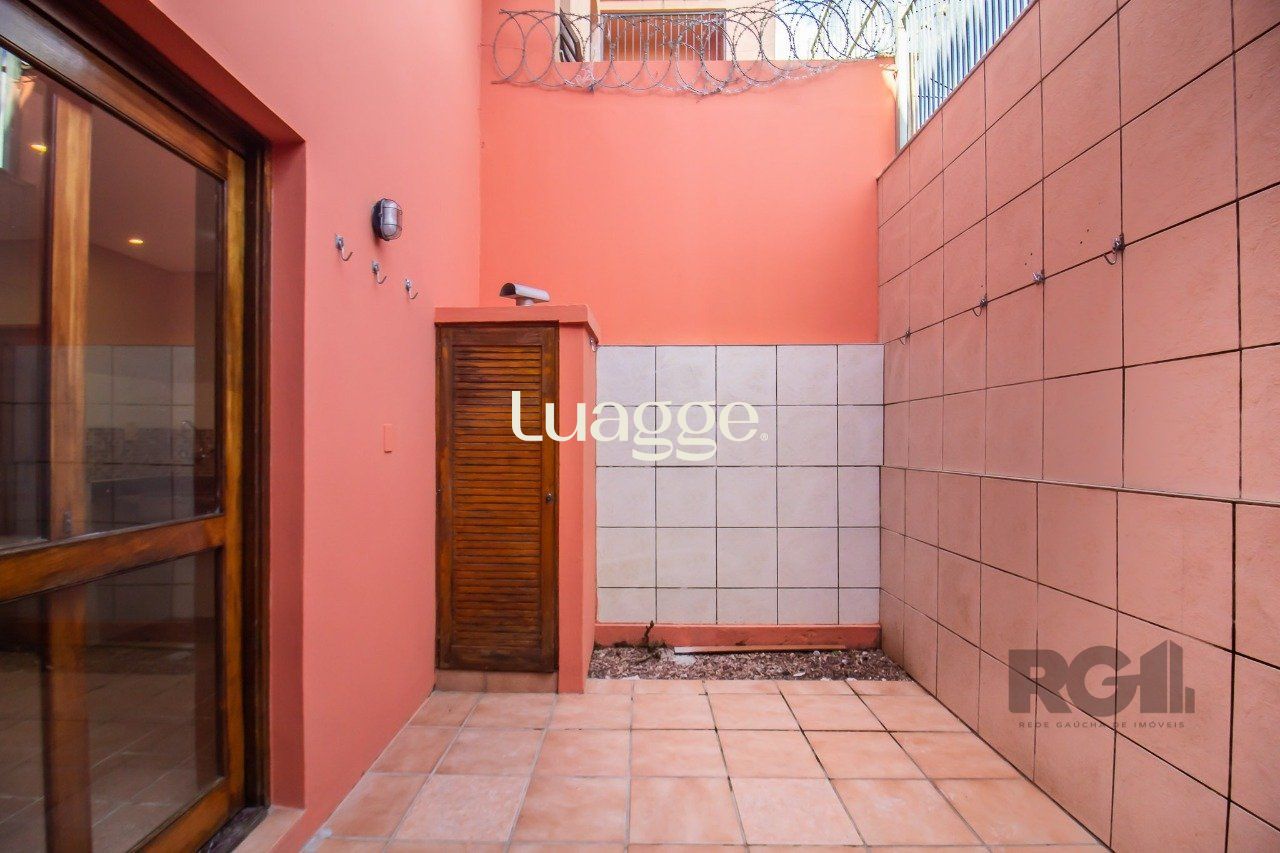Casa de Condomínio à venda com 3 quartos, 285m² - Foto 47