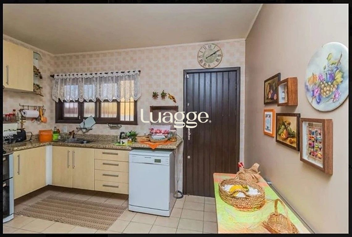 Casa à venda com 3 quartos, 281m² - Foto 14