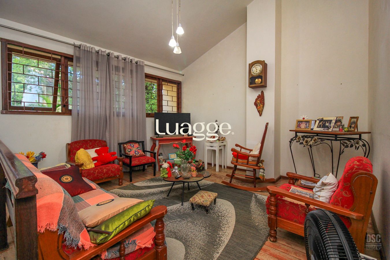Casa à venda com 5 quartos, 307m² - Foto 27