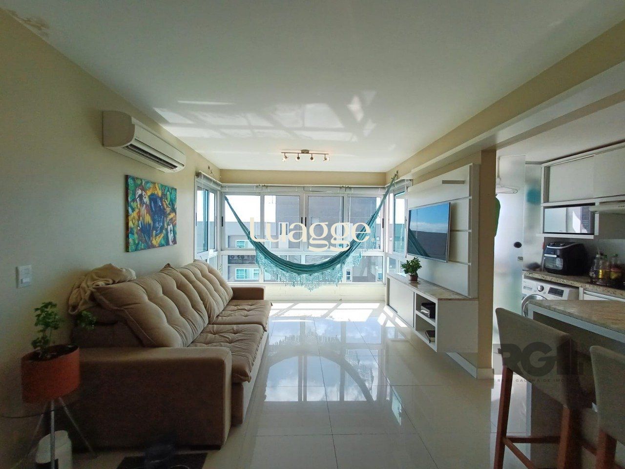 Apartamento à venda com 2 quartos, 69m² - Foto 8