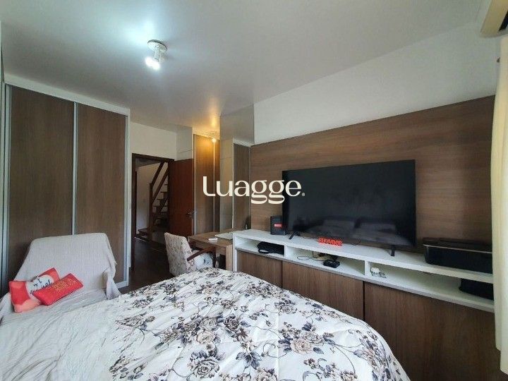 Casa à venda com 3 quartos, 165m² - Foto 8