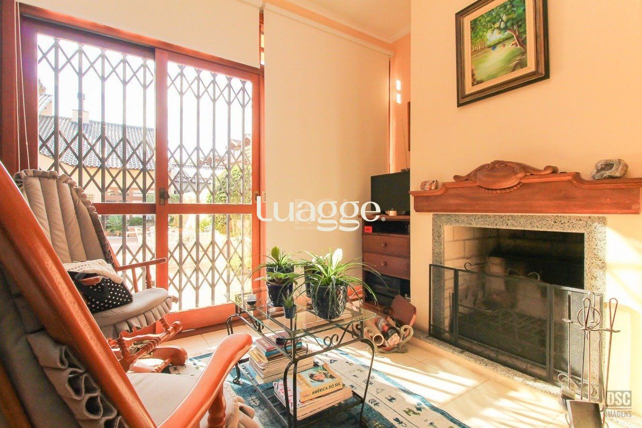 Casa à venda com 4 quartos, 380m² - Foto 9