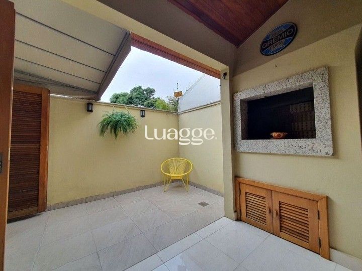 Casa à venda com 3 quartos, 165m² - Foto 7