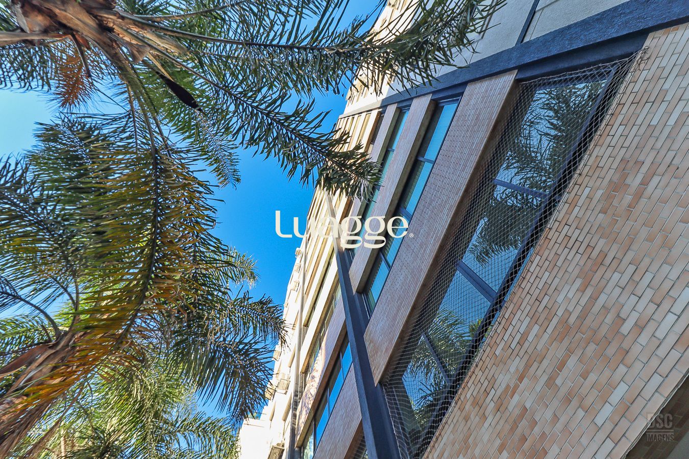 Apartamento à venda com 2 quartos, 66m² - Foto 1