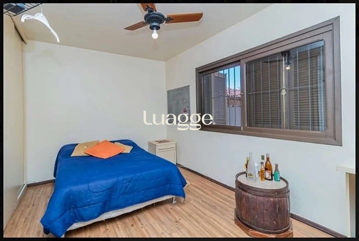 Casa à venda com 3 quartos, 281m² - Foto 8