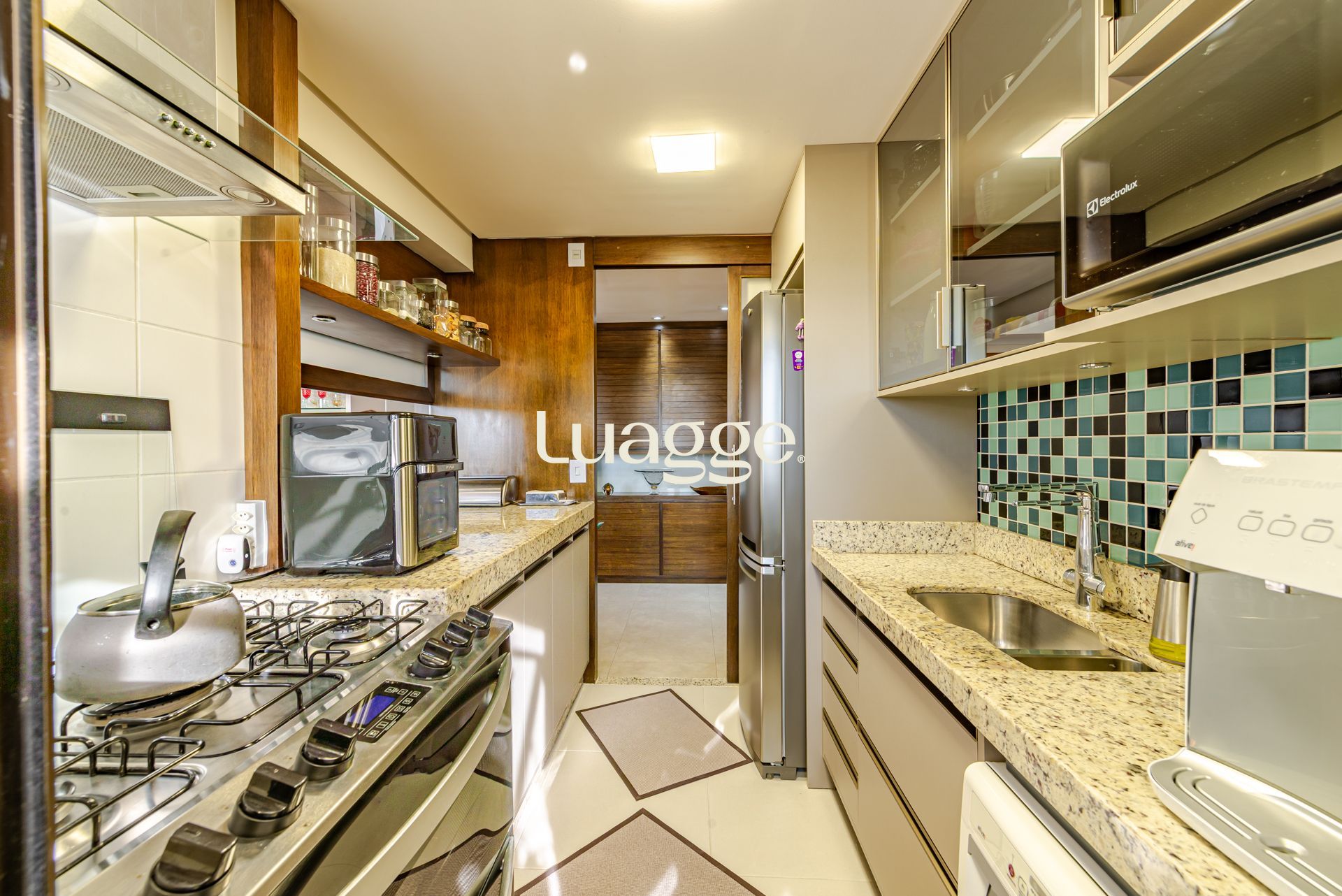 Apartamento à venda com 3 quartos, 96m² - Foto 10