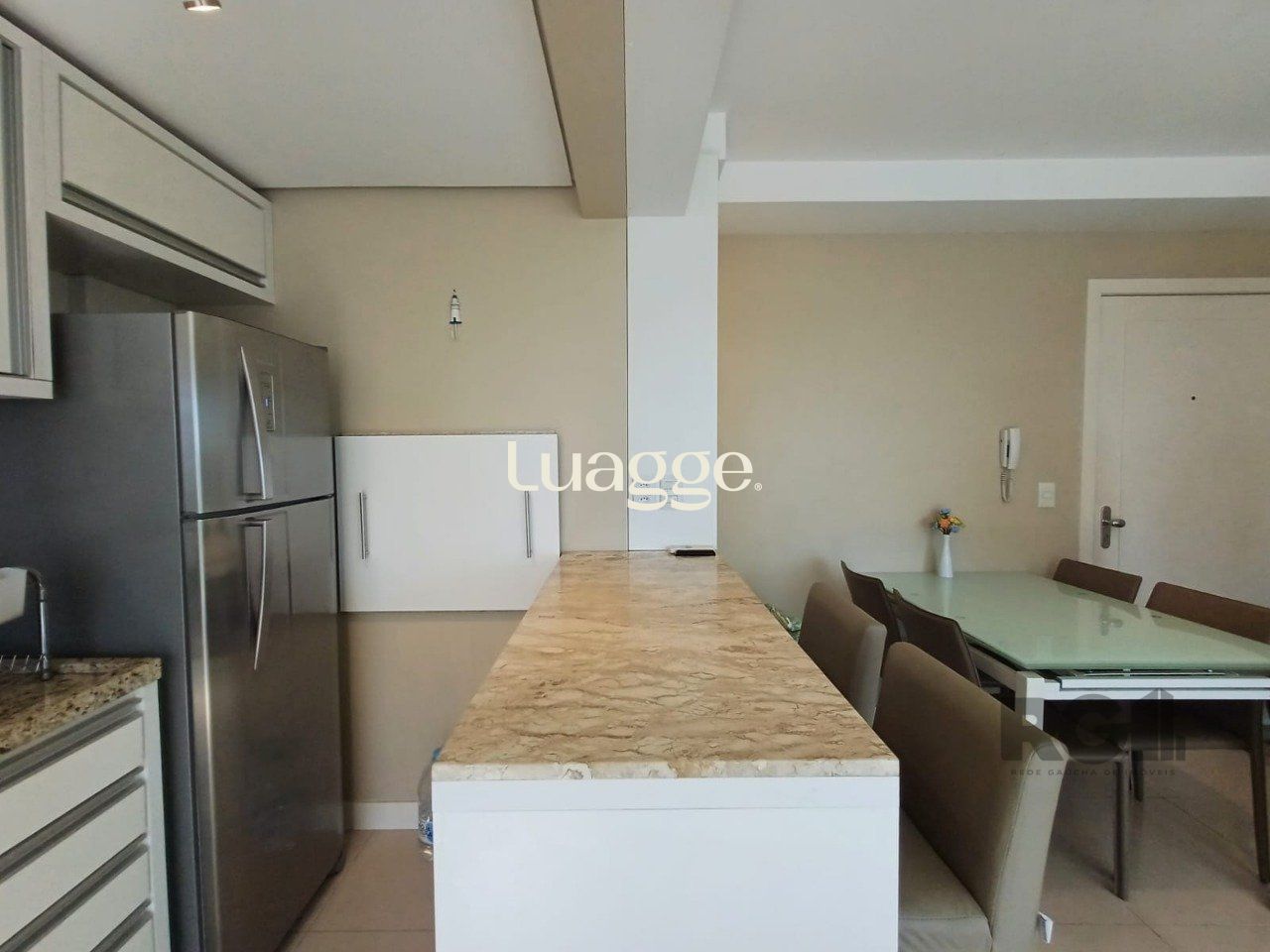 Apartamento à venda com 2 quartos, 69m² - Foto 7