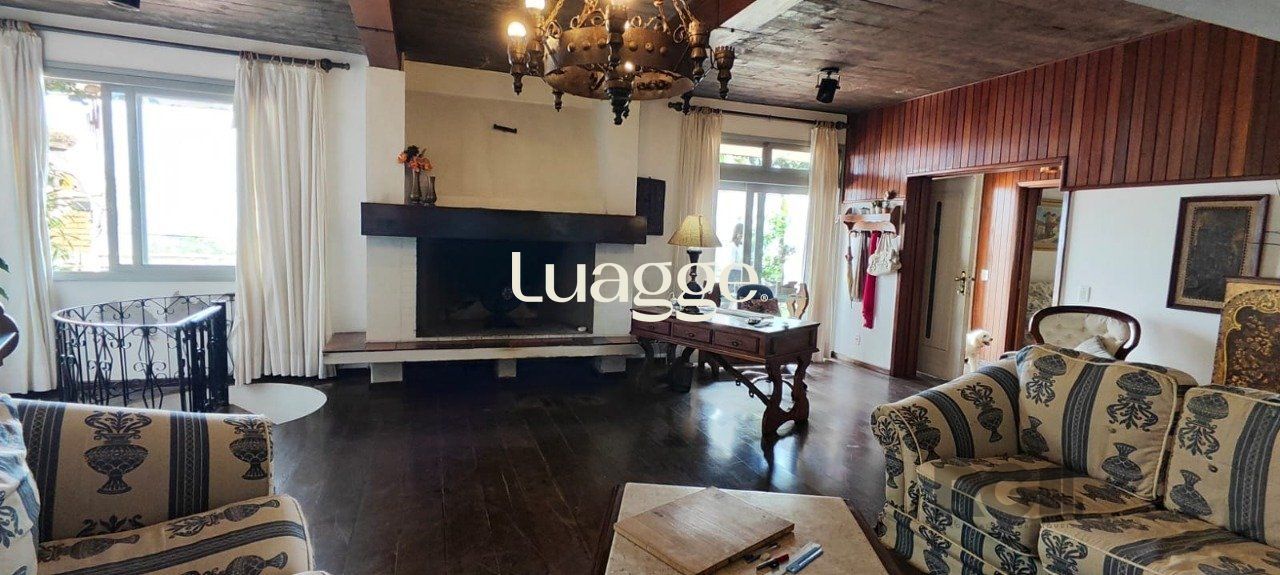 Casa à venda com 3 quartos, 348m² - Foto 3