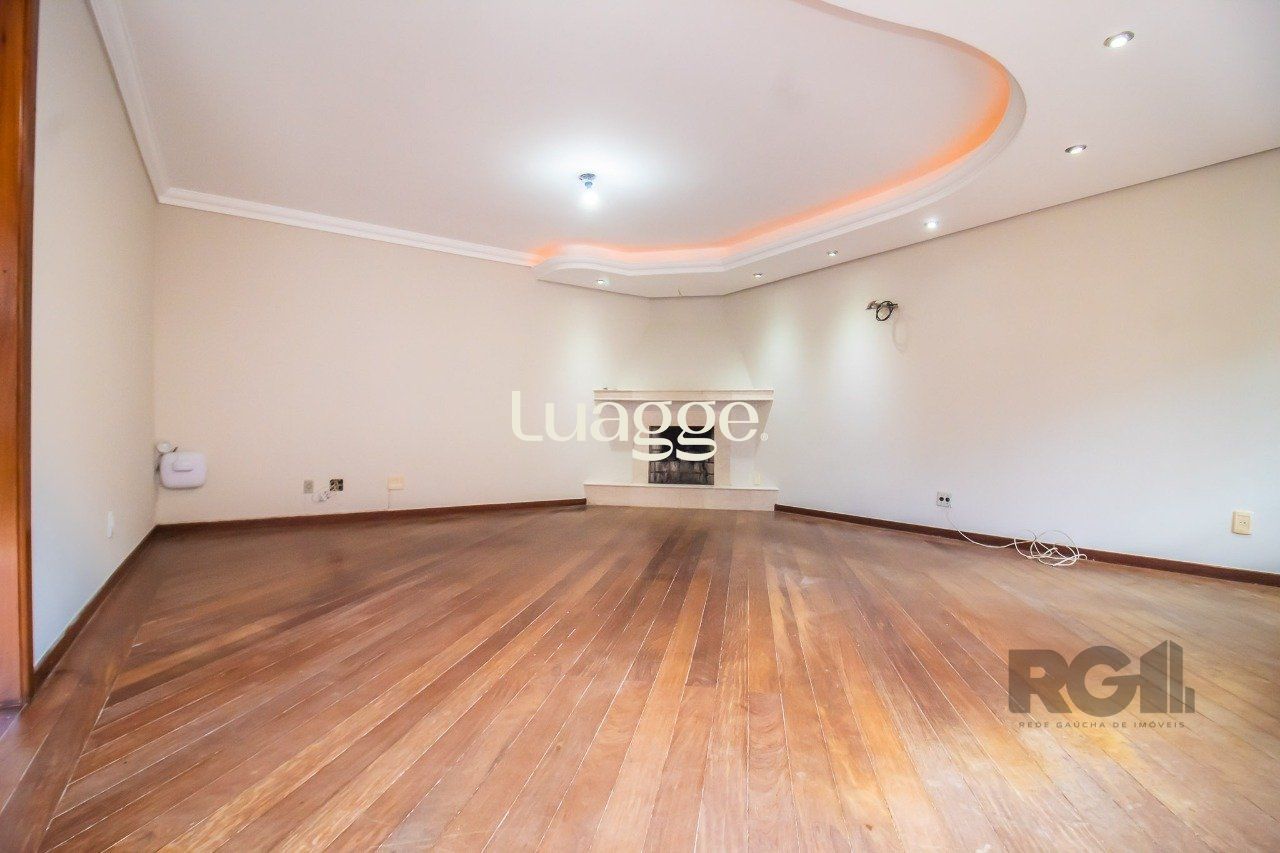 Casa de Condomínio à venda com 3 quartos, 285m² - Foto 6