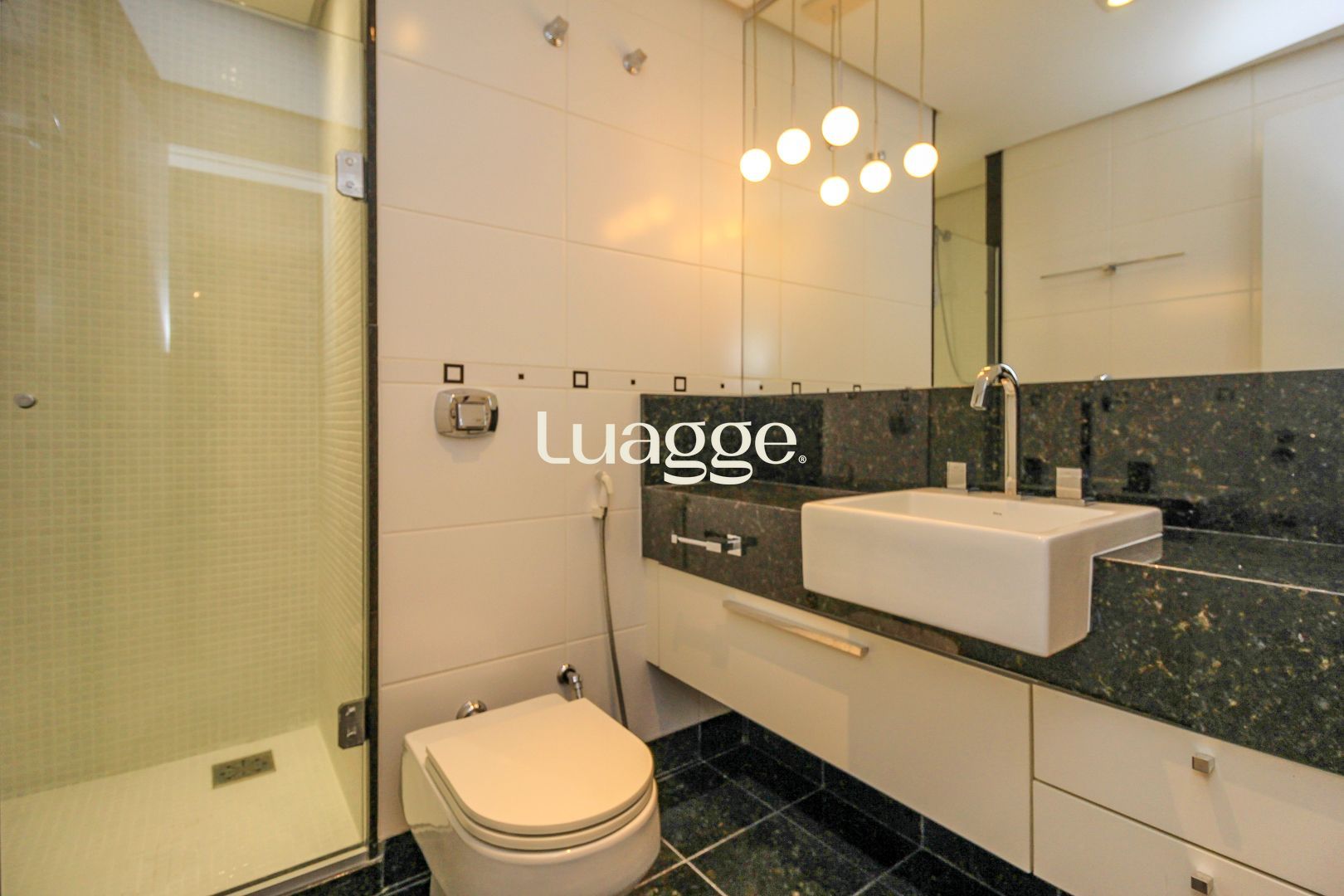 Apartamento à venda com 3 quartos, 206m² - Foto 35