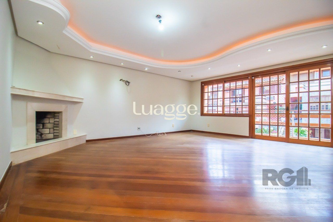 Casa de Condomínio à venda com 3 quartos, 285m² - Foto 8