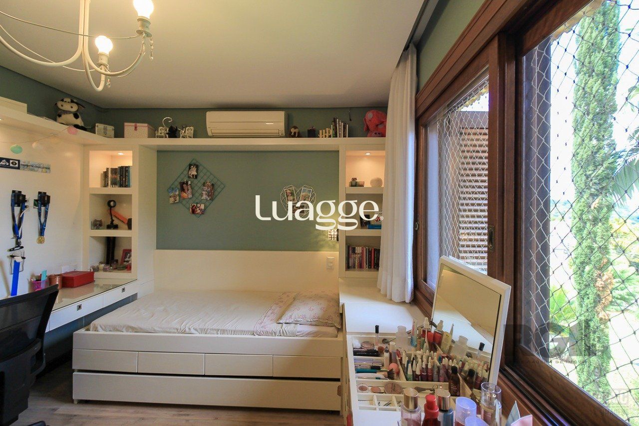 Casa de Condomínio à venda com 3 quartos, 249m² - Foto 17