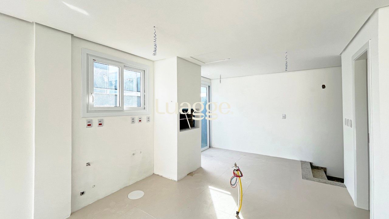 Casa de Condomínio à venda com 3 quartos, 225m² - Foto 12