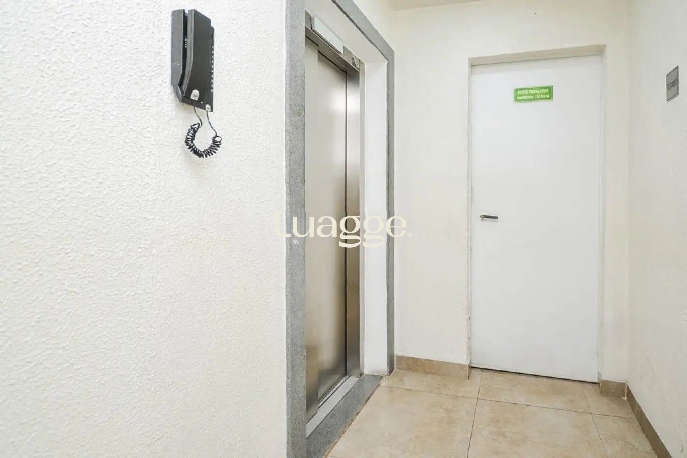 Apartamento à venda com 2 quartos, 43m² - Foto 15