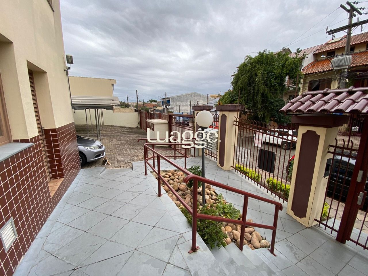 Apartamento à venda com 3 quartos, 73m² - Foto 3