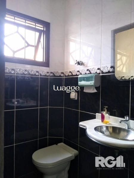 Casa à venda com 3 quartos, 182m² - Foto 18