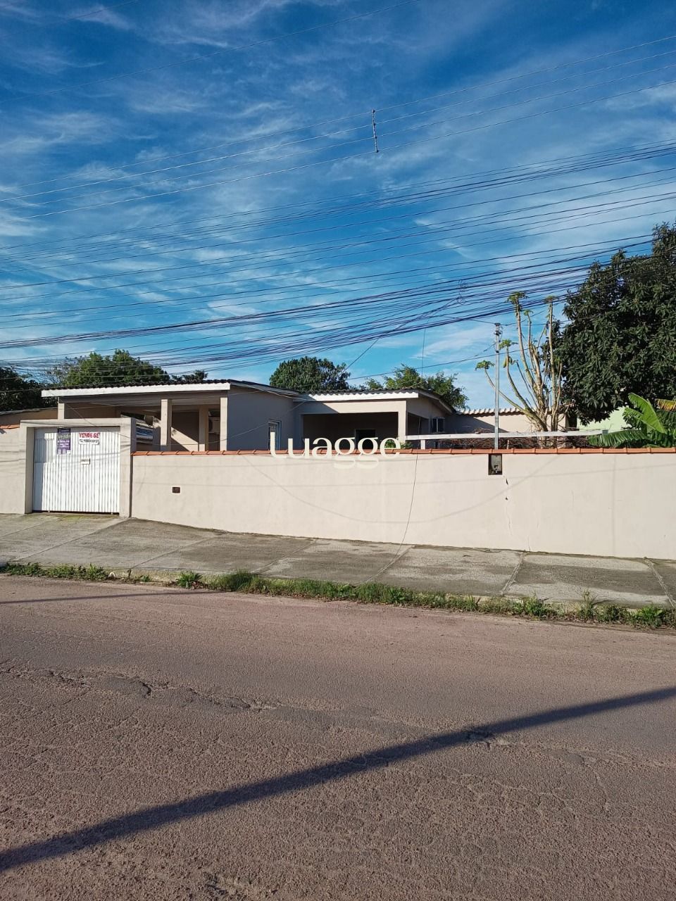 Casa à venda com 3 quartos, 112m² - Foto 2