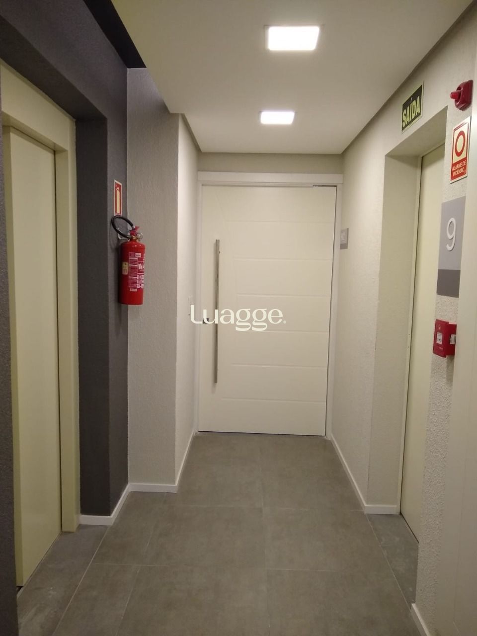Apartamento à venda com 2 quartos, 73m² - Foto 7