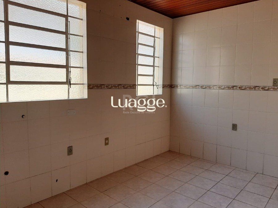 Casa à venda com 3 quartos, 150m² - Foto 26