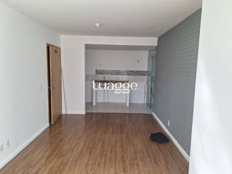 Apartamento à venda com 3 quartos, 43m² - Foto 14