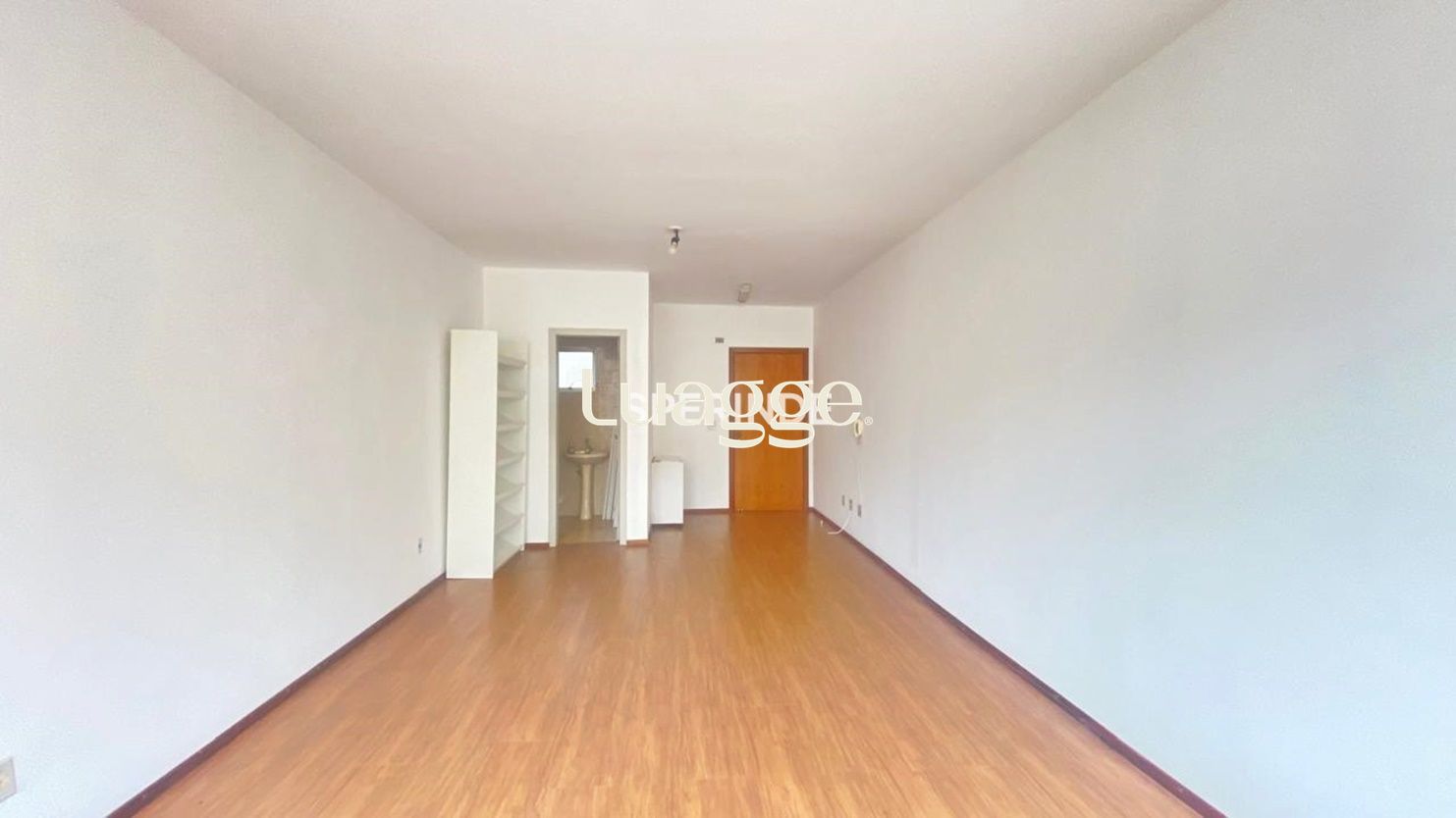 Sala Comercial, 1 sala, à venda, 33 m², Floresta - Porto Alegre — foto 2