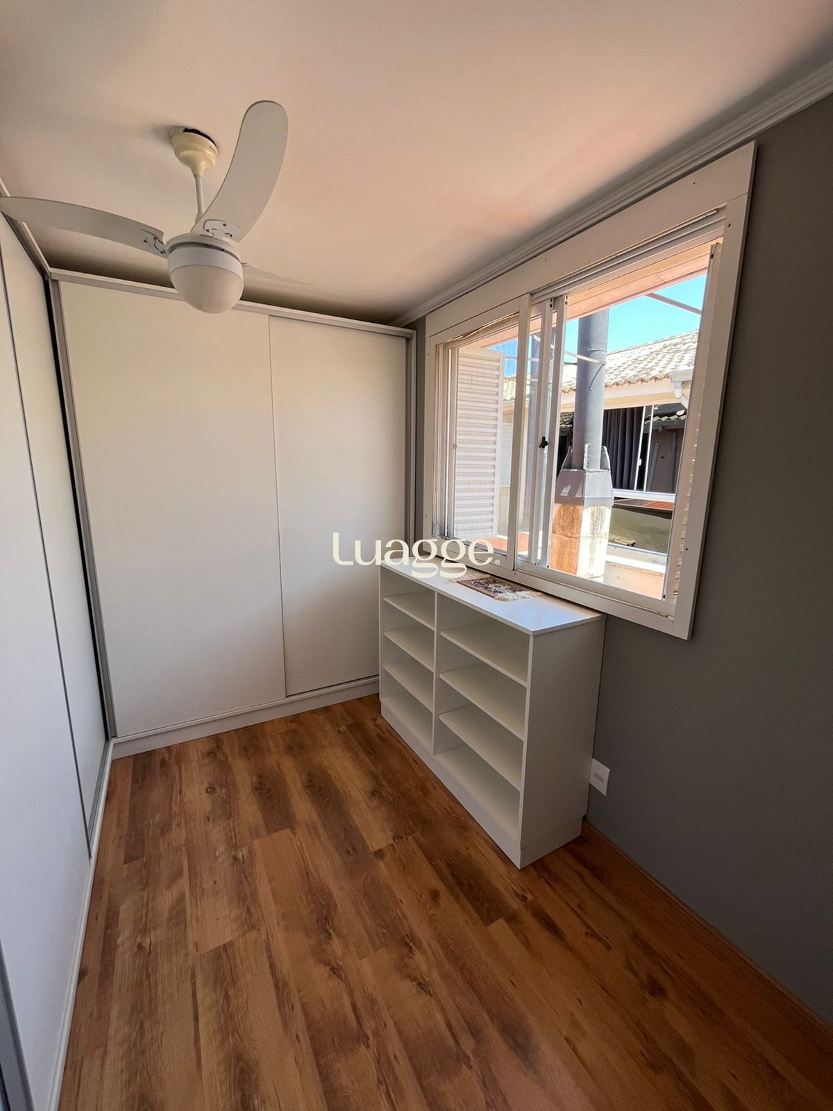 Casa de Condomínio à venda com 4 quartos, 83m² - Foto 2