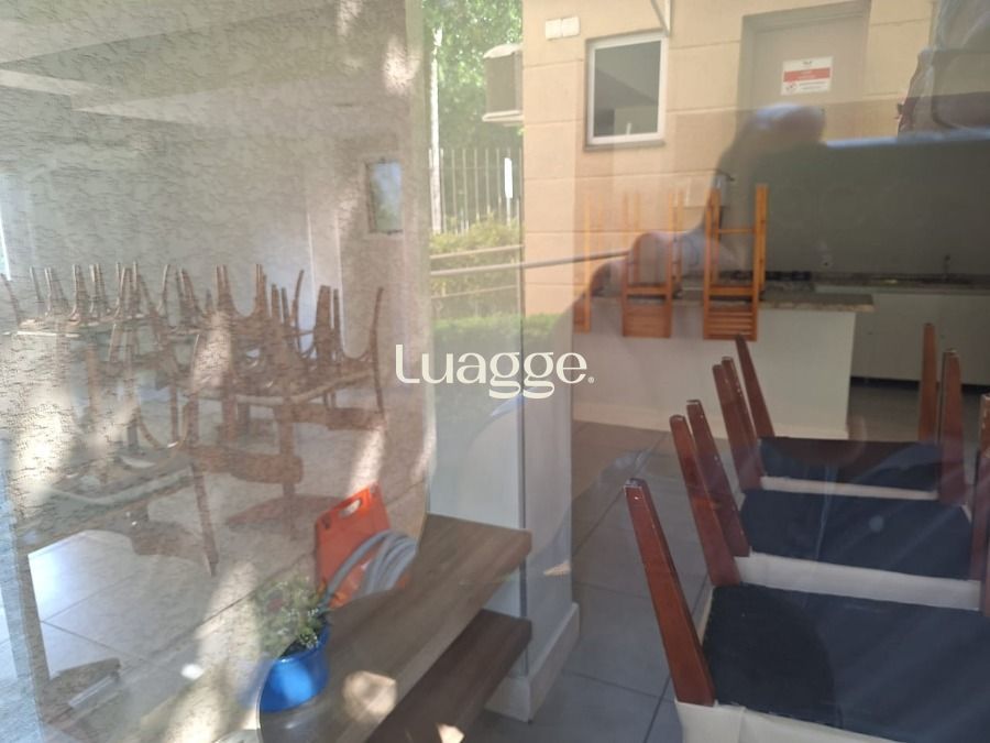 Apartamento à venda com 3 quartos, 43m² - Foto 3