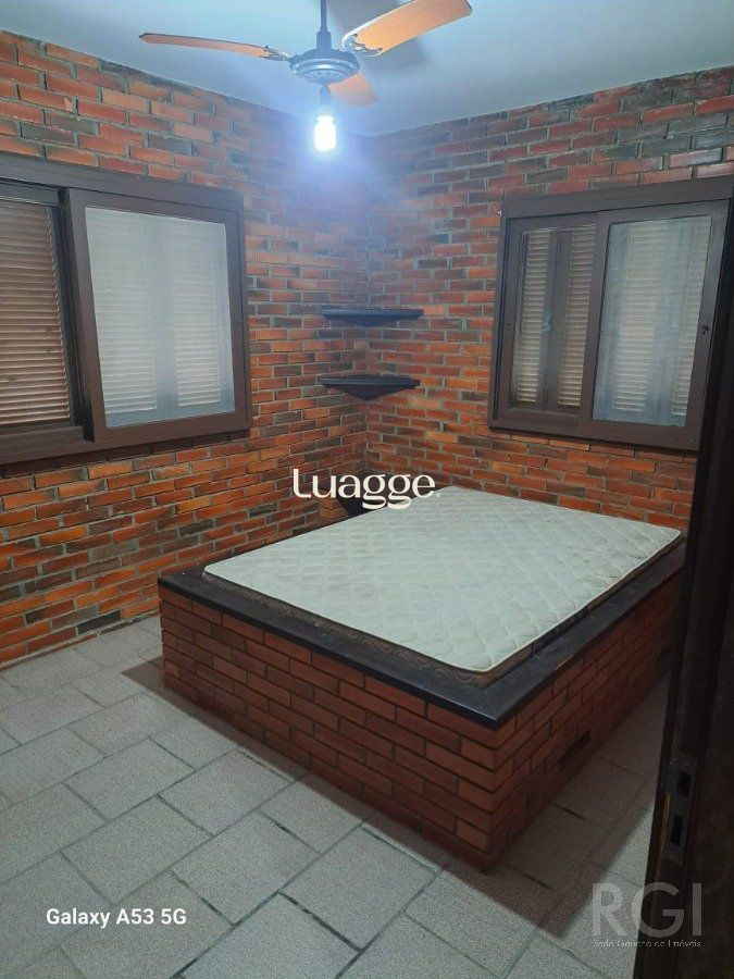 Casa à venda com 3 quartos, 250m² - Foto 15