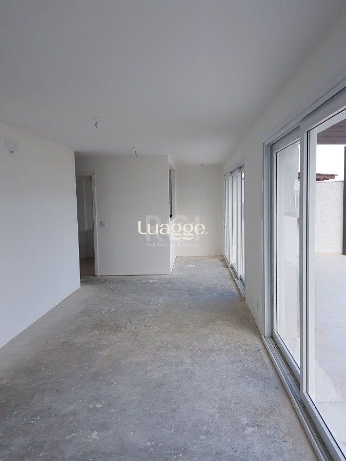 Casa de Condomínio à venda com 5 quartos, 220m² - Foto 10