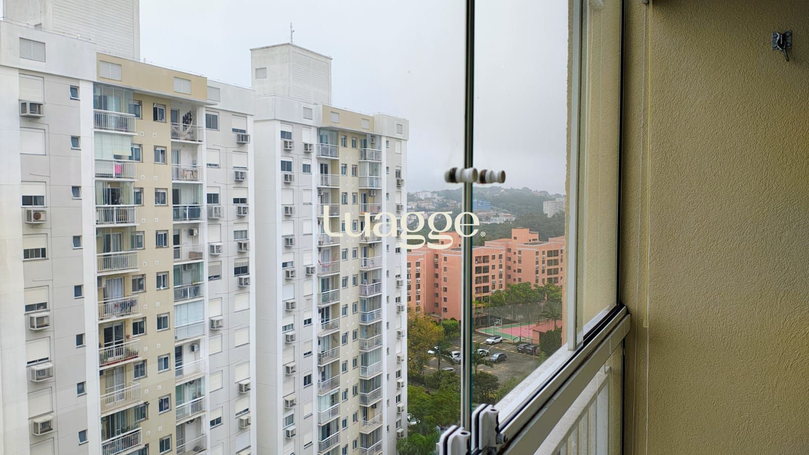 Apartamento à venda com 2 quartos, 60m² - Foto 18