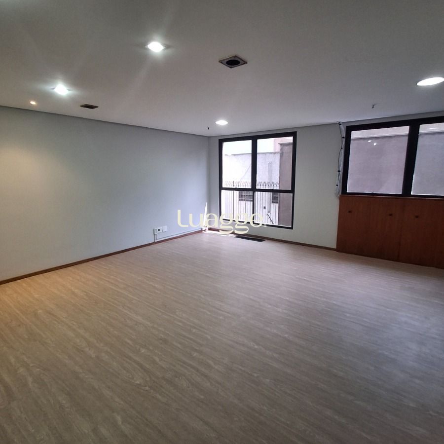 Conjunto Comercial-Sala à venda com 1 quarto, 40m² - Foto 16