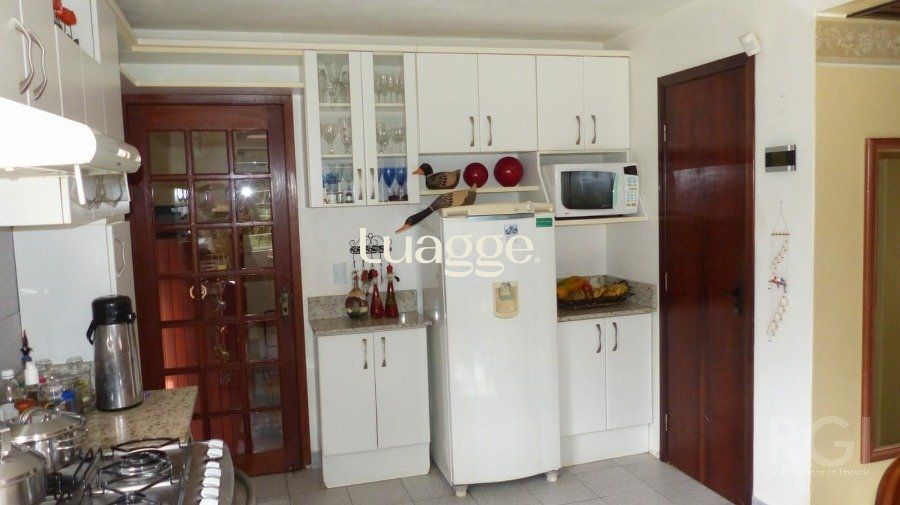 Casa à venda com 2 quartos, 181m² - Foto 6