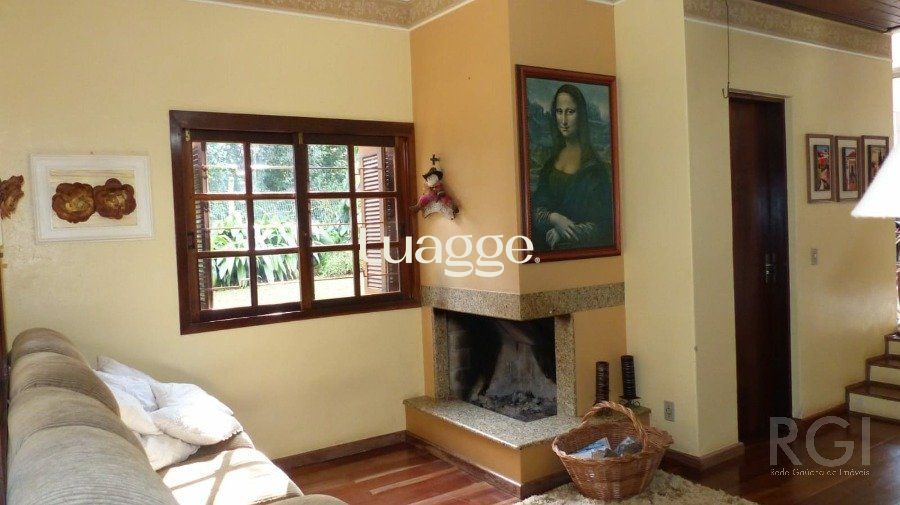 Casa à venda com 2 quartos, 181m² - Foto 2