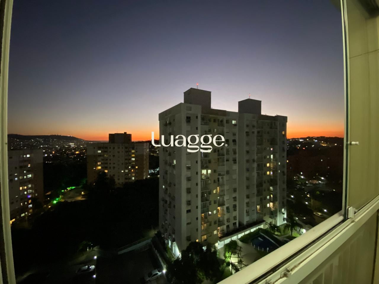 Apartamento à venda com 2 quartos, 60m² - Foto 25