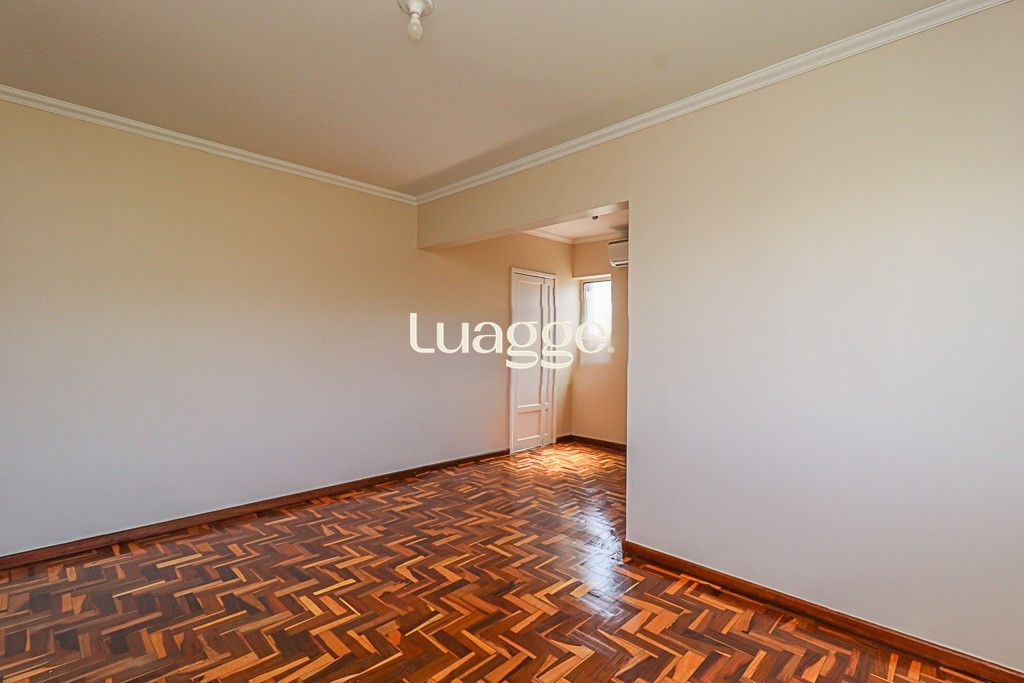 Apartamento, 2 quartos, à venda, 77 m², Santa Cecília - Porto Alegre — foto 2