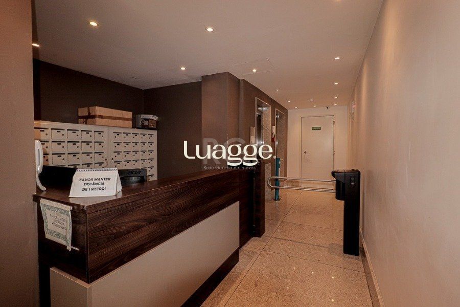 Conjunto Comercial-Sala à venda com 1 quarto, 49m² - Foto 2