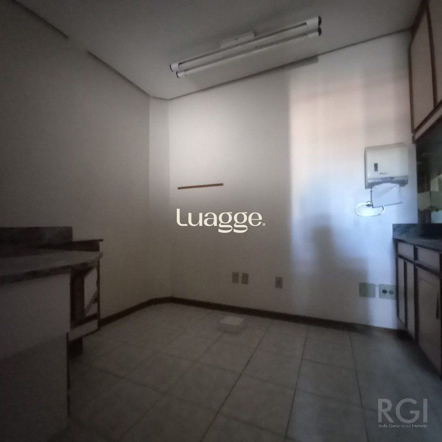 Conjunto Comercial-Sala à venda com 1 quarto, 32m² - Foto 4