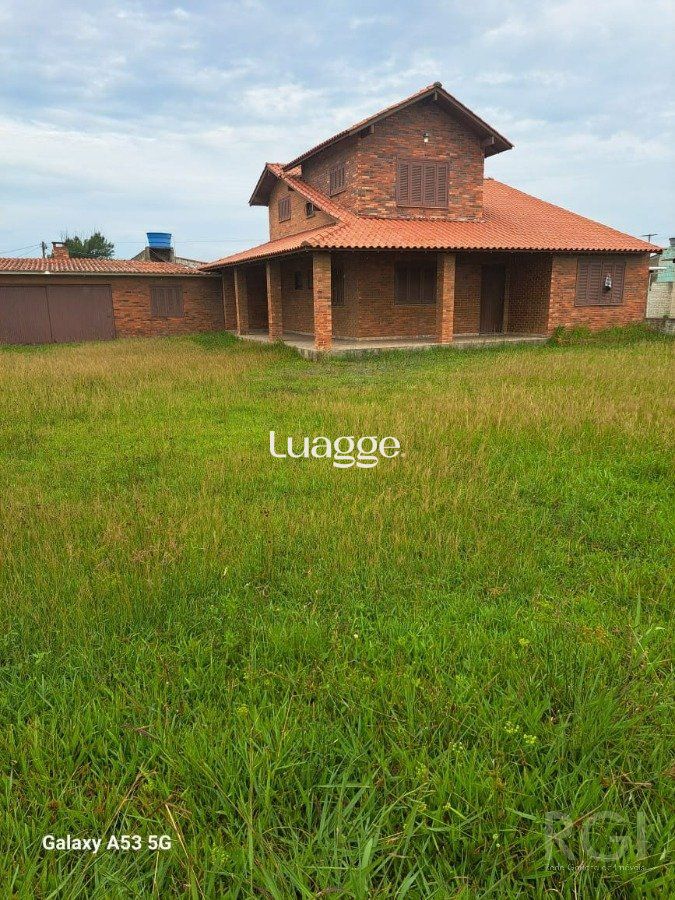 Casa à venda com 3 quartos, 250m² - Foto 4