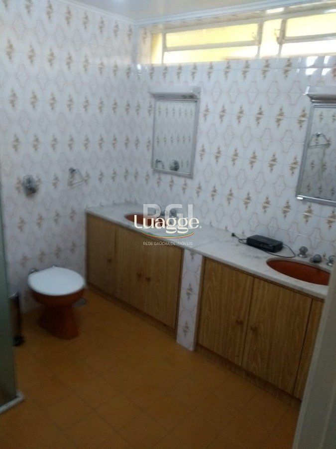 Casa à venda com 3 quartos, 300m² - Foto 18