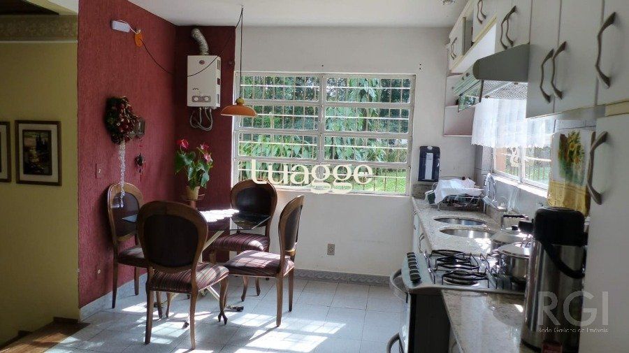 Casa à venda com 2 quartos, 181m² - Foto 8