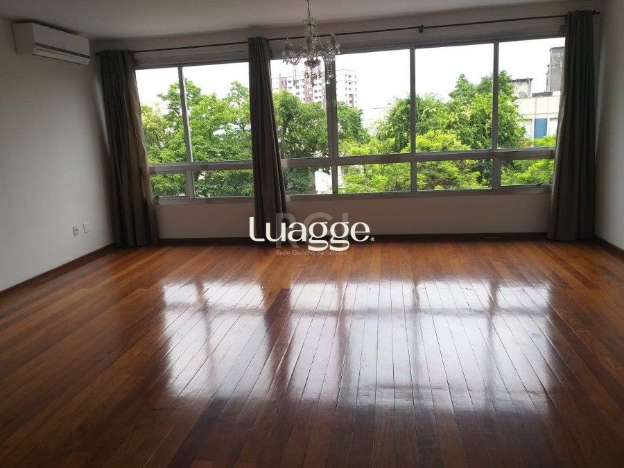 Apartamento à venda com 3 quartos, 130m² - Foto 2