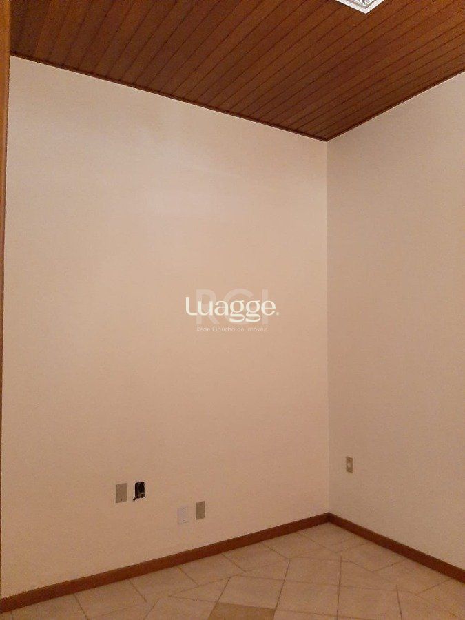 Casa à venda com 3 quartos, 150m² - Foto 24