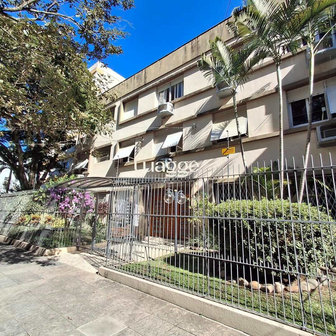 VENDA apartamento 2 quartos bairro Rio Branco próximo ao Zaffari Cabral , Igreja e colegio