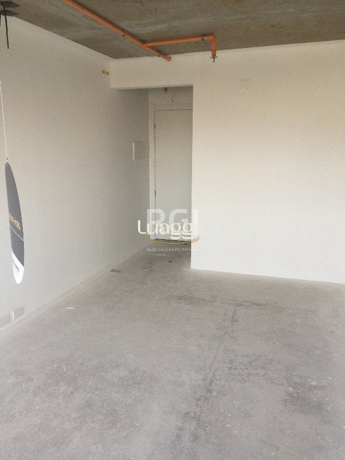 Conjunto Comercial-Sala à venda com 1 quarto, 26m² - Foto 1